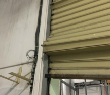 Cứu hộ cửa cuốn tại đường Hoàng Quốc Việt