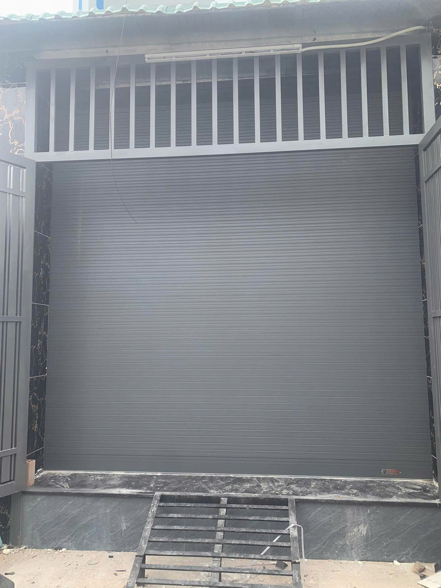 Thay Motor Cửa Cuốn Giá Rẻ Tôn Dật Tiên Uy Tín Nhanh Chóng 24/24