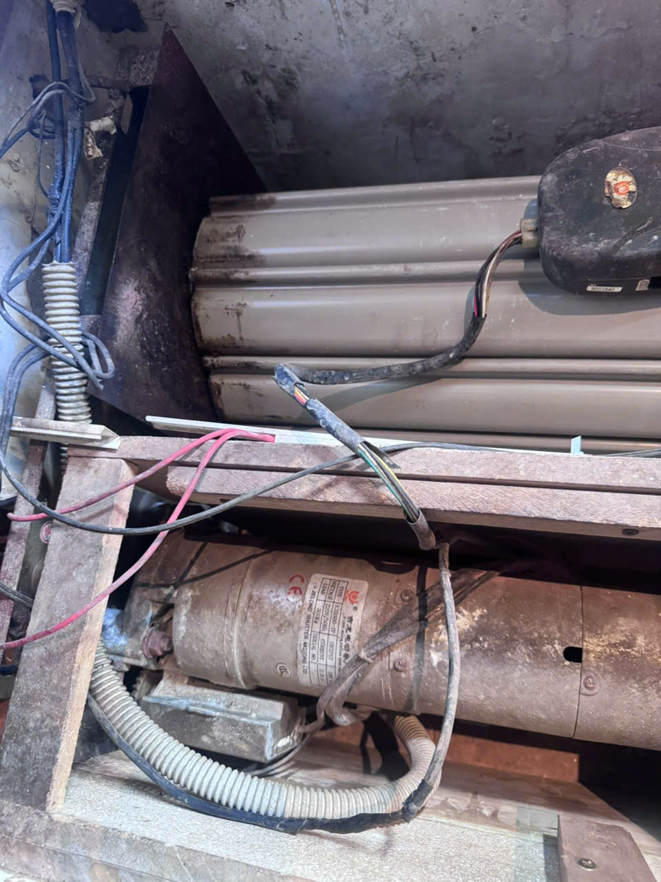 thay motor cửa cuốn giá rẻ Nguyễn Văn Linh
