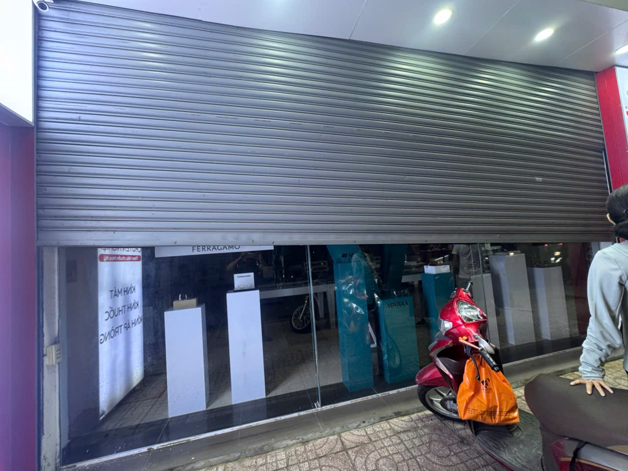 Thay Motor Cửa Cuốn Giá Rẻ Tân Phú