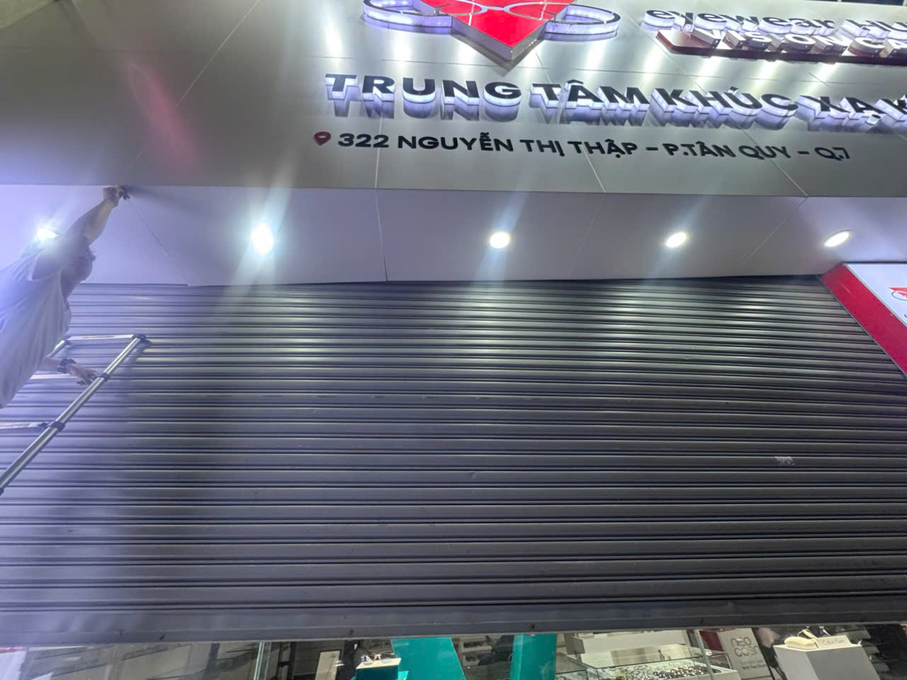 Thay Motor Cửa Cuốn Giá Rẻ Tân Thuận