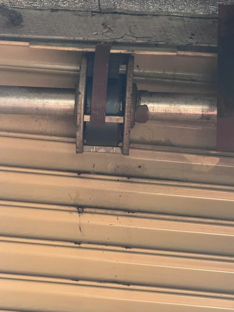 Thay Motor Cửa Cuốn Giá Rẻ Tân Thuận Tây Uy Tín Nhanh 24/24