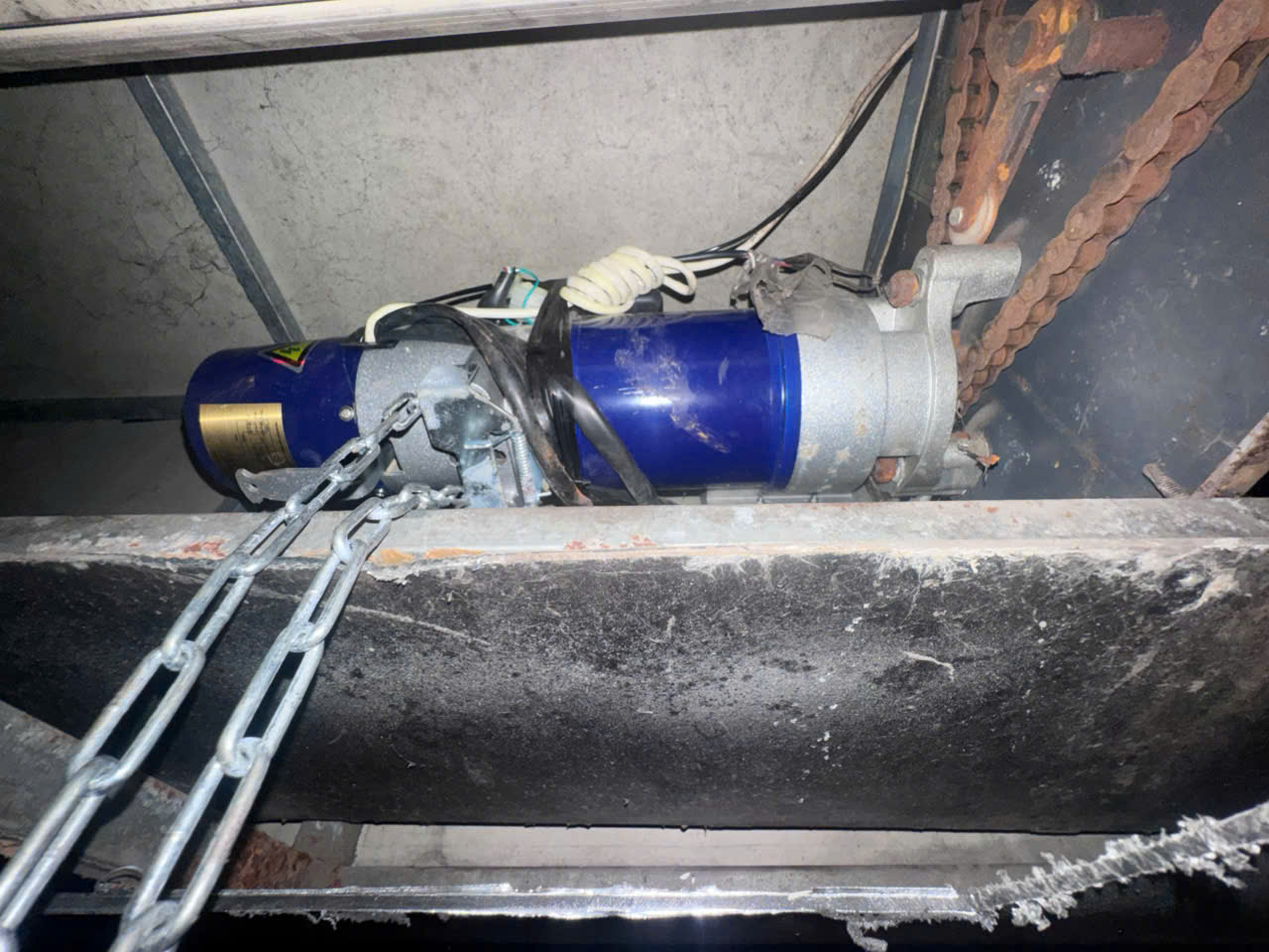 Thay Motor Cửa Cuốn Giá Rẻ Phạm Thiều Nhanh Uy Tín 24/24